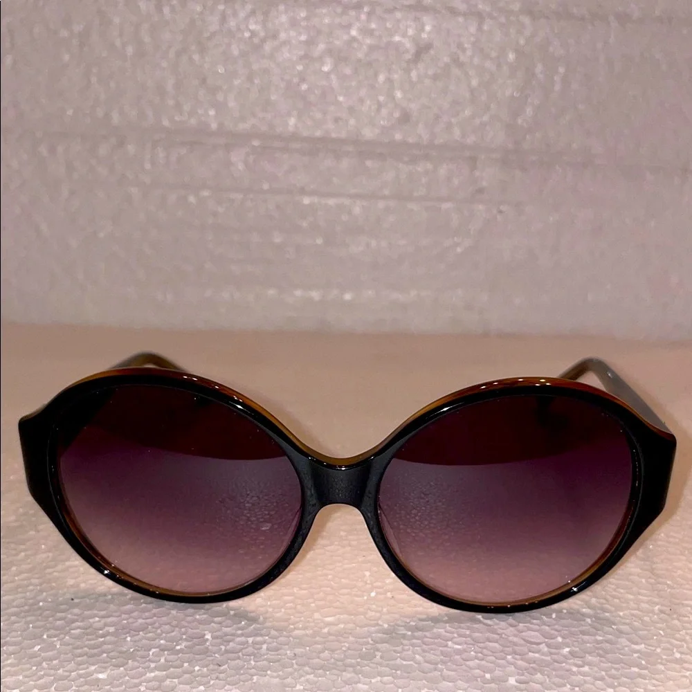 Chic Judith Leiber Black and Brown Women's Sunglasses